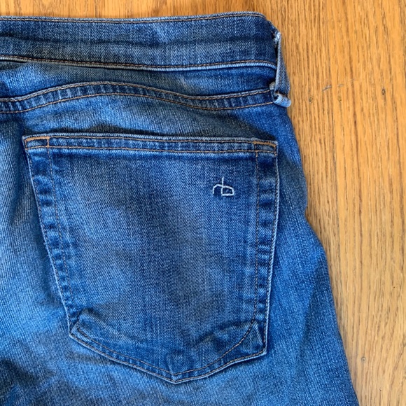 Mid rise, boyfriend fit, rag and bone jeans. - Picture 7 of 8